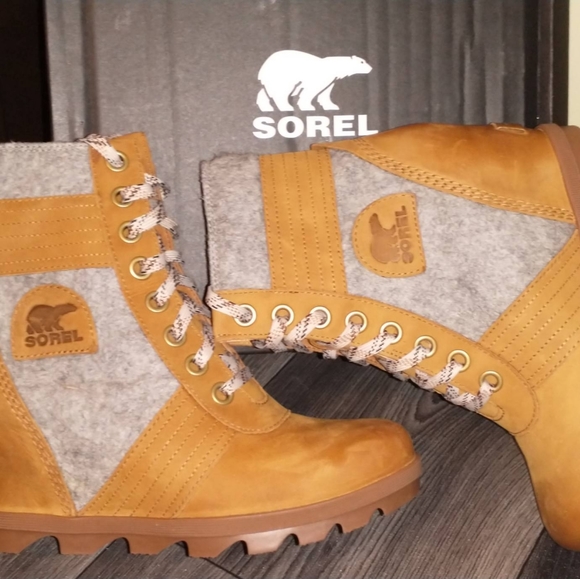 Sorel Shoes - Women's Sorel Lexie Wedged Boot